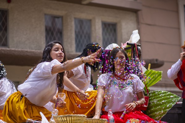 voyage equateur carnaval