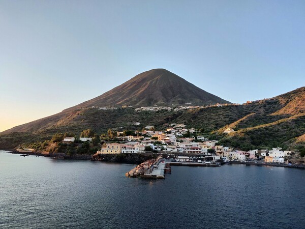 Voyage-Italie-iles-eoliennes-salina