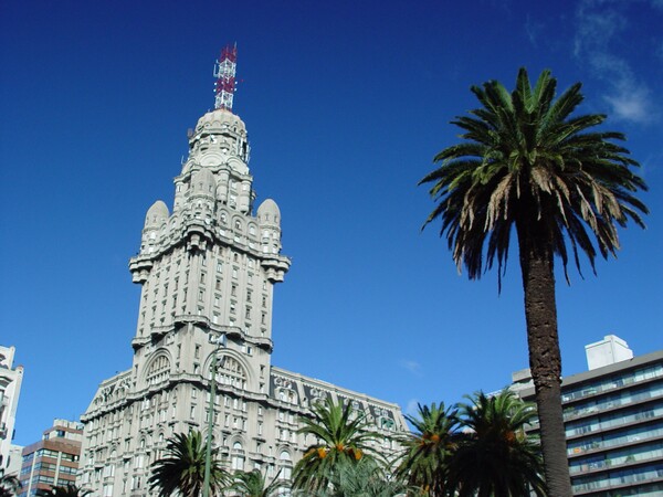 Montevideo Palacio Salvo