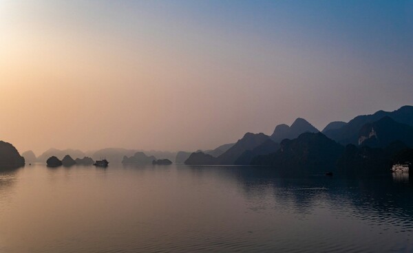 Halong Bay, Thành phố Hạ Long, Quảng Ninh, Vietnam