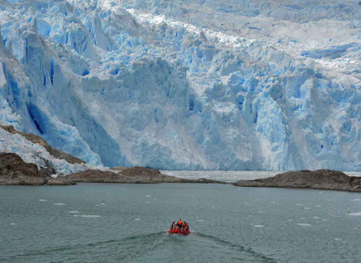 Croisières dans les fjords de Patagonie et en Antarctique