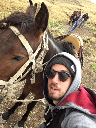 À cheval, sur les haut-plateaux kirghizes