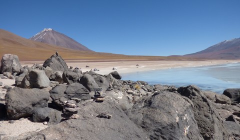 Laguna Colorada - Laguna Verde - San Juan