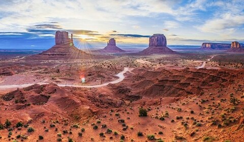 Kanab.  Monument Valley, Lake Powell