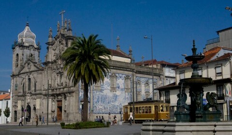Porto.  São Bento Station, Torre Dos Clérigos, Sé Do Porto.