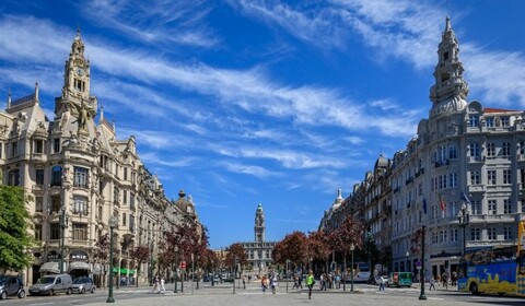 Porto, Guimaraes, Braga.  Monument Church Of St Francis, Дворец Болса, Torre Dos Clérigos, Avenida Dos Aliados, São Bento Station, Bom Jesus Do Monte.