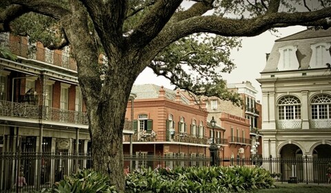 New Orleans.  Vieux Carre, Garden District, French Market, Cathédrale Saint Louis.