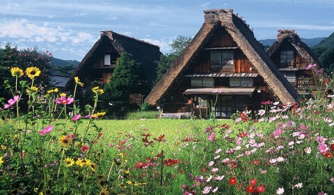 Takayama → Shirakawago → Kanazawa
