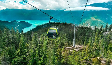 Victoria - Squamish (502 Km – 6h20 + Ferry)