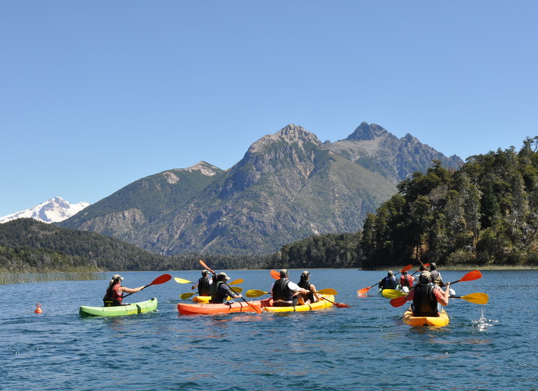 Argentine Voyage Patagonie Llao Llao canoë sur le Lago Nahuel Huapi