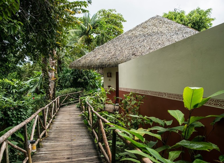 Costa Rica Voyage Lapa Rios Lodge accès aux bungalows