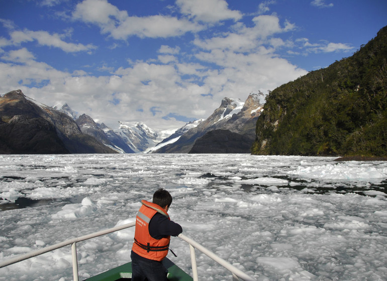 Croisière Ruta Kaweskar Skorpios III