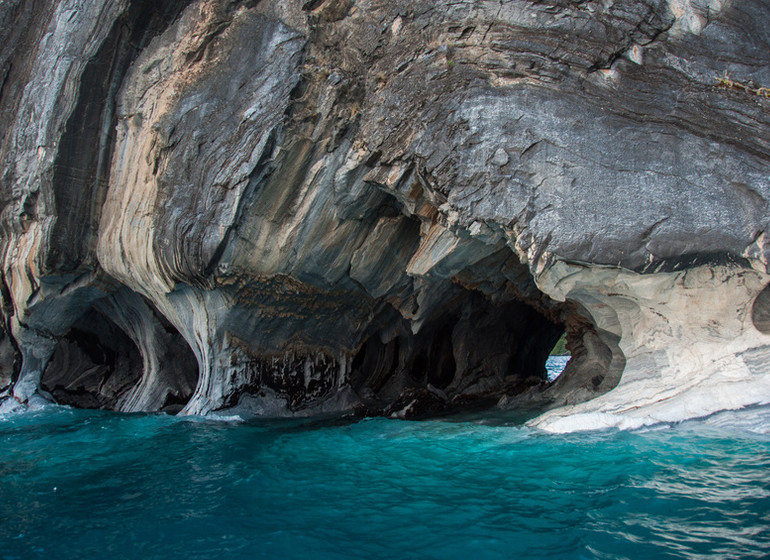 Chili Voygage caves de marbre Lago General Carera
