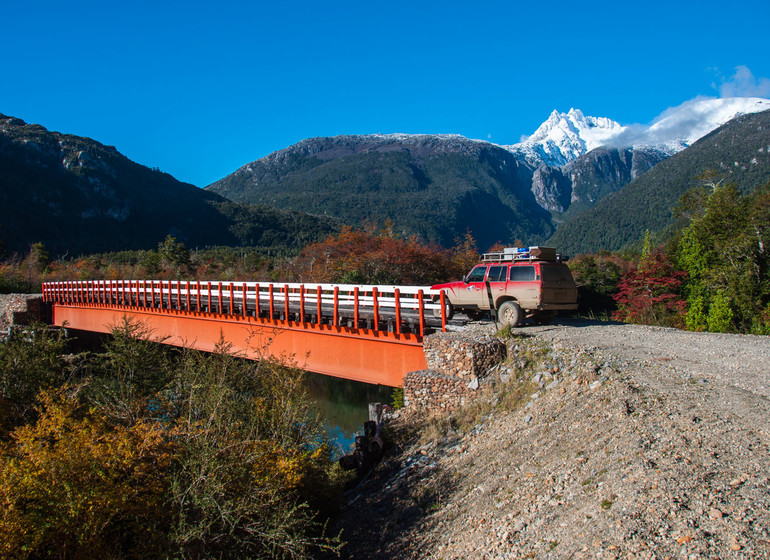 chili Voyage Carretera Austral Pont rouge