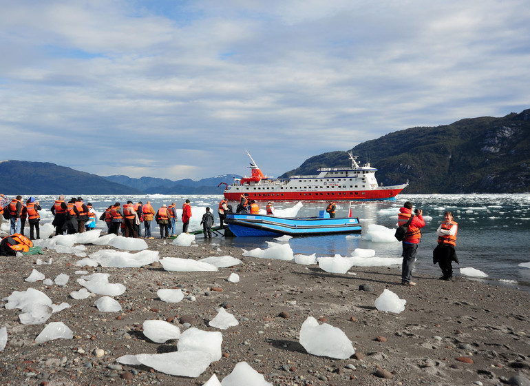 Croisière Ruta Kaweskar Skorpios III