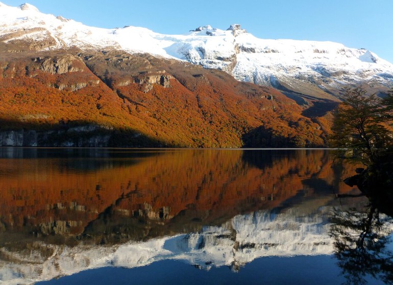 Argentine Voyage Patagonie Aguas Arriba Lodge ambiance sur l'eau