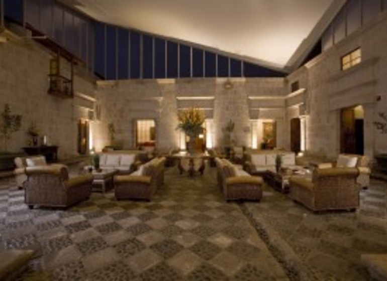 Pérou Voyage Arequipa Casa Andina Premium salon lobby