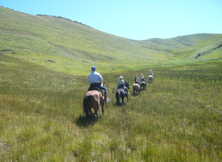 Argentine Voyage Mendoza Rancho e'Cuero à cheval