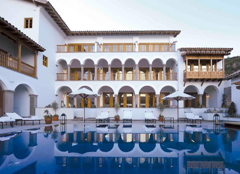 Pérou Voyage Cusco Palacio Nazarenas extérieur avec piscine