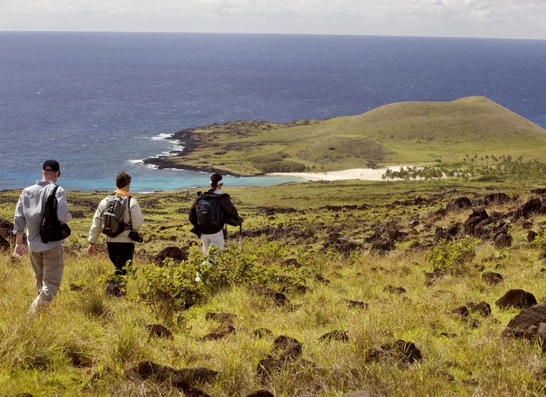 Chili Voyage Explora Rapa Nui randonnée