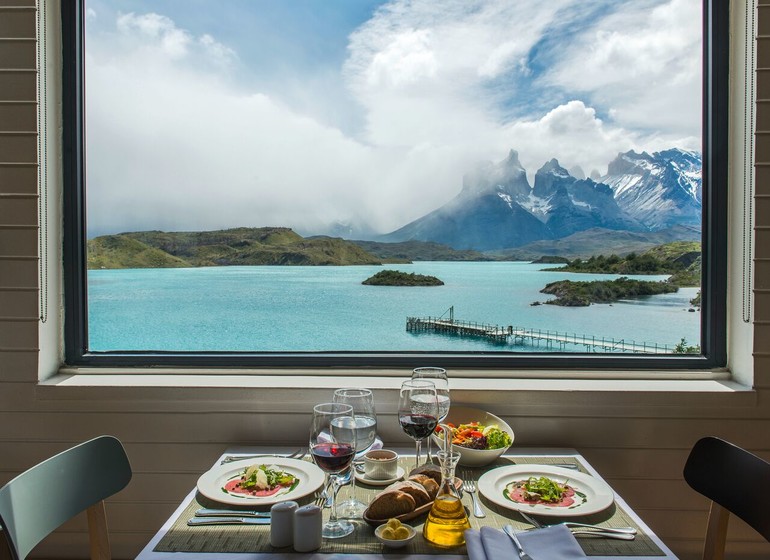 Chili Voyage Explora Torres del Paine déjeuner avec vue