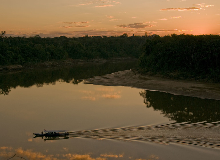 Pérou Voyage Amazonie navigation sur le Madre de Dios