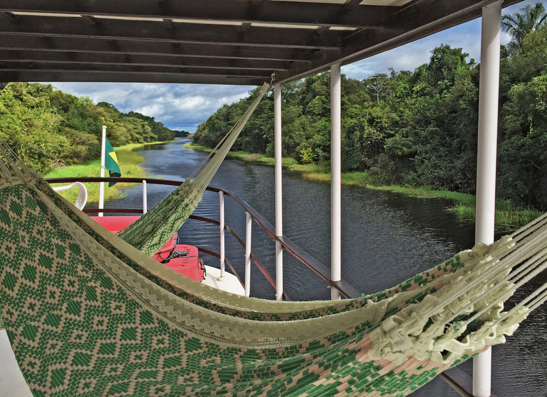 Brésil Voyage Amazon Clipper Traditionnel sur le sun deck