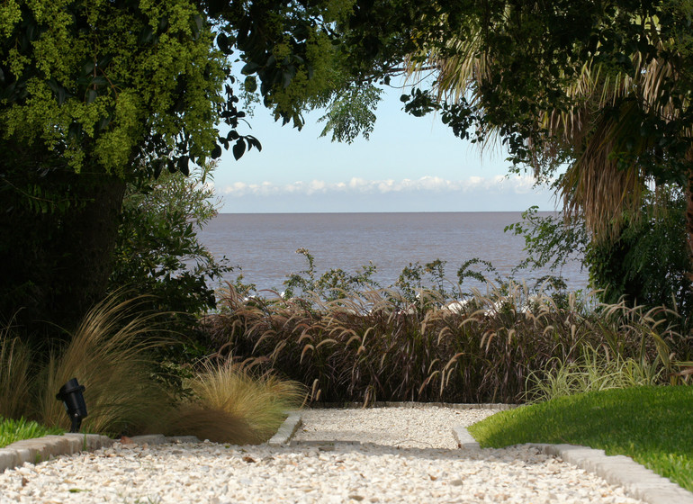 Uruguay Voyage Charco Hotel Colonia del Sacramento accès plage