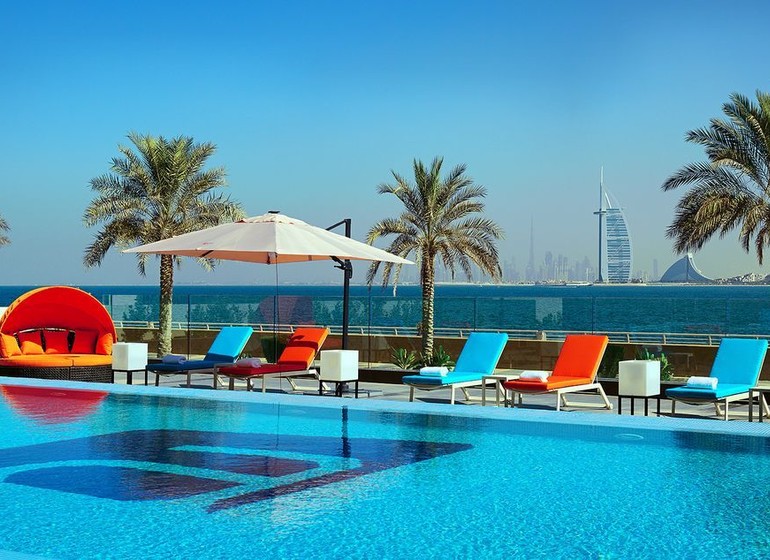 Aloft palm jumeirah piscine