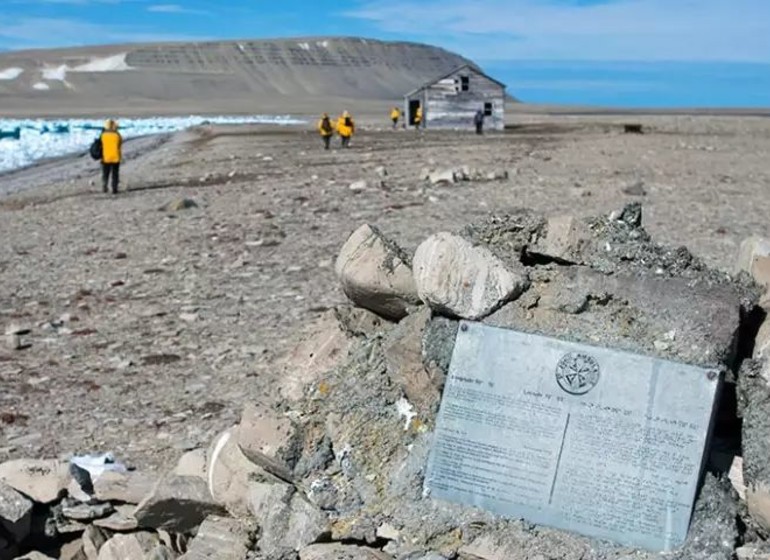 Arctic Express Canada : Le cœur du passage du Nord-Ouest