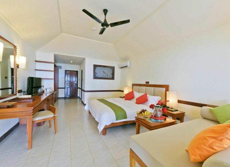 Maldives Voyage Paradise Island Hotel & Spa Beach Villa