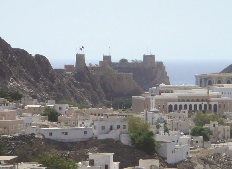 Oman : Du Modernisme aux tradition Dubaï à Muscat