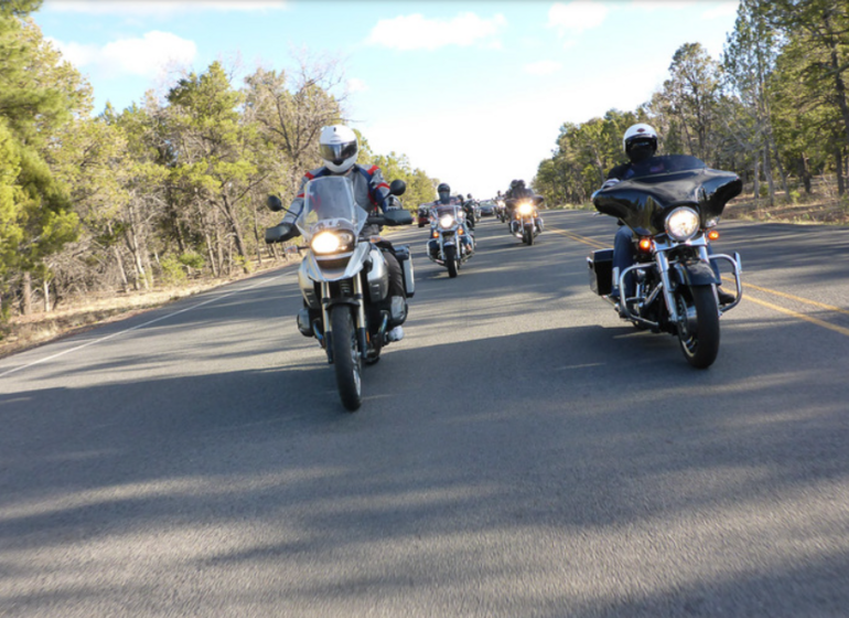 Circuit Moto dans l’Ouest Américain