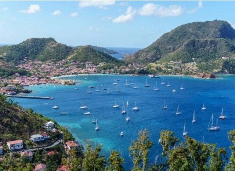 De St John à Bridgetown : Croisière classique en voilier dans les Caraïbes