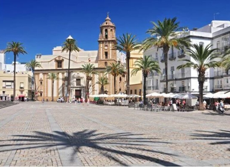 De Lisbonne à Malaga : Croisière en voilier en Méditerranée