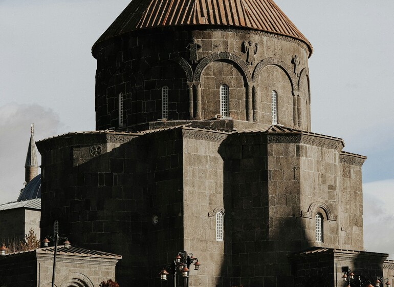 Cathédrale d'Etchmiadzin en Arménie, haut lieu du christianisme et patrimoine mondial de l'UNESCO